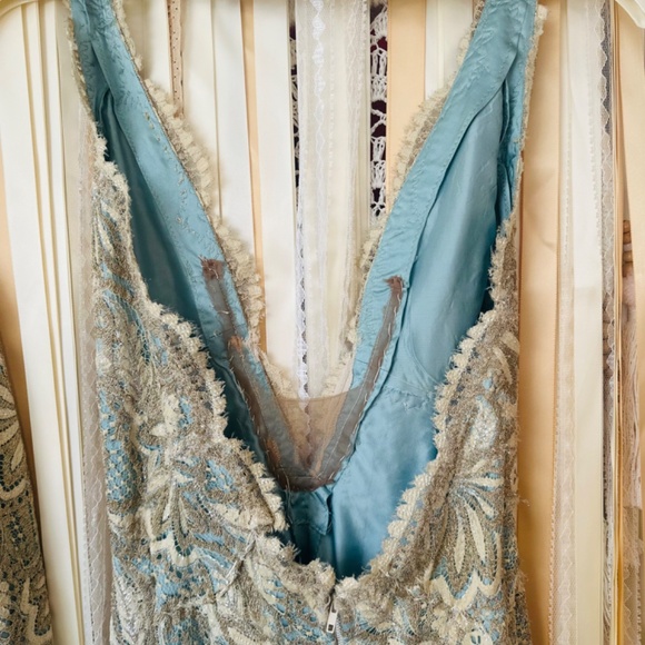 Vintage Lace One of a Kind Gown from the 1950's with Matching jacket - Picture 13 of 14